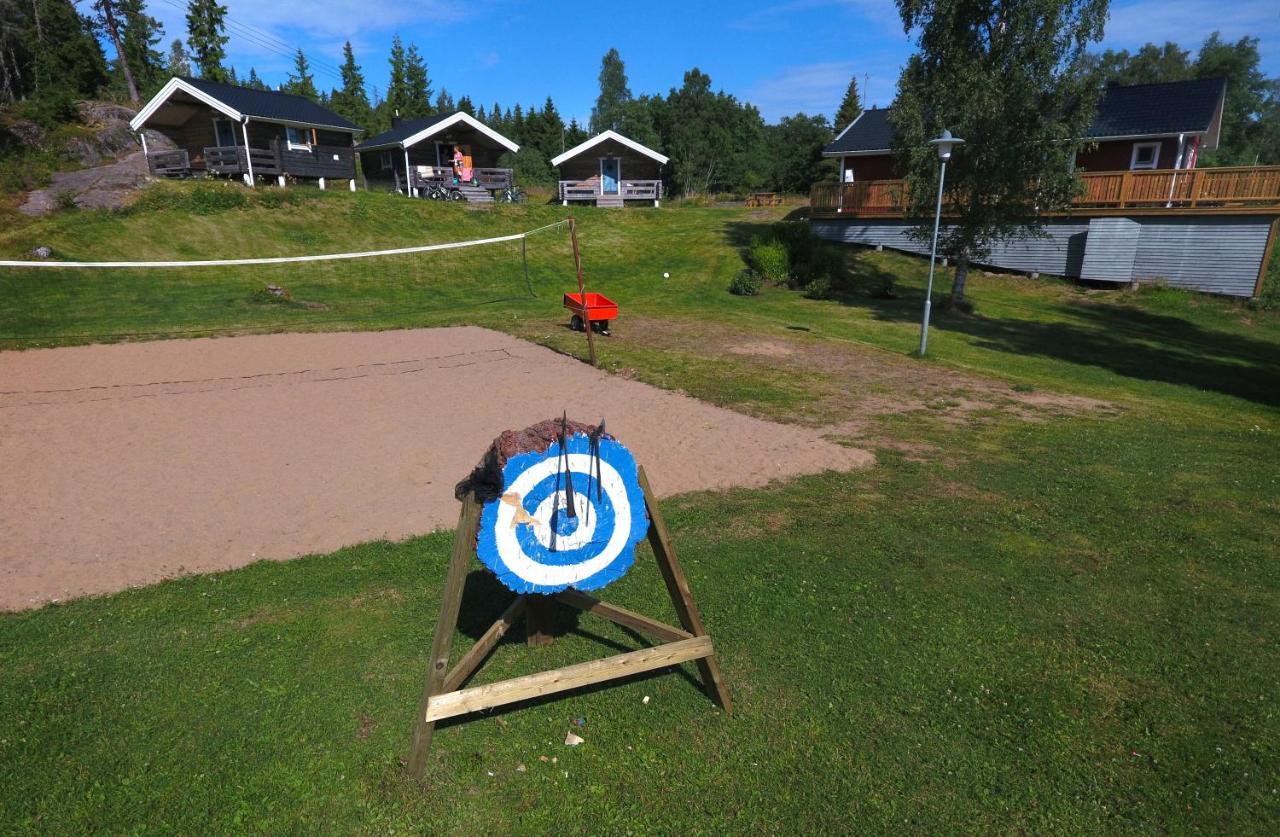 Ulvoe Lakeside Resort Ulvöhamn Extérieur photo