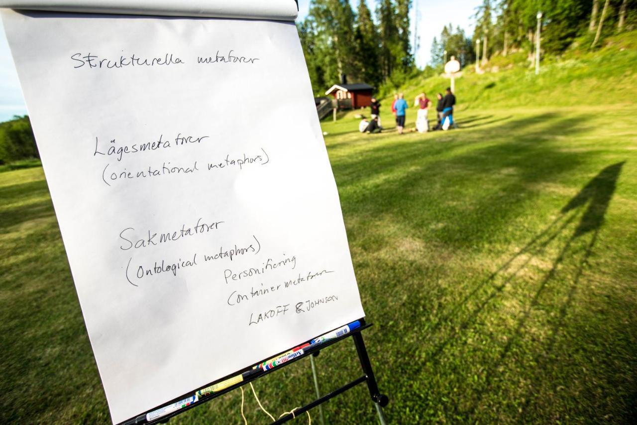 Ulvoe Lakeside Resort Ulvöhamn Extérieur photo