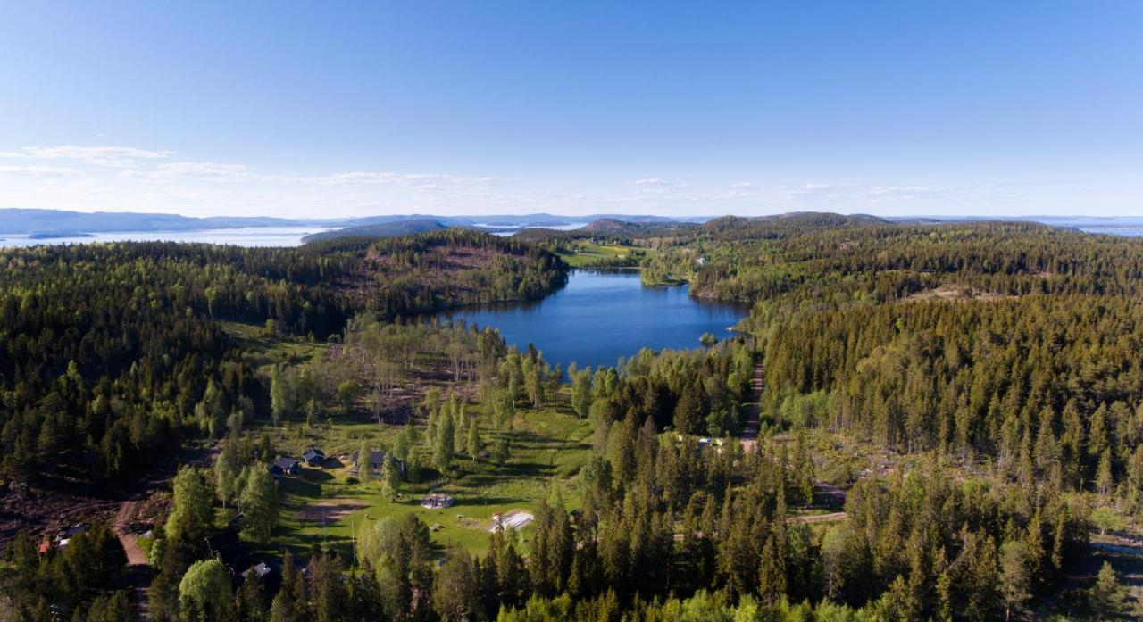 Ulvoe Lakeside Resort Ulvöhamn Extérieur photo