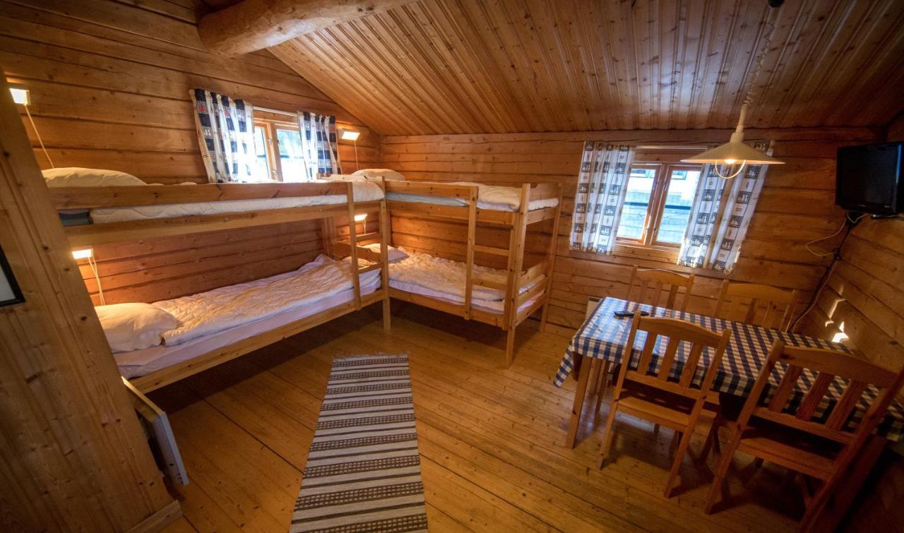 Ulvoe Lakeside Resort Ulvöhamn Extérieur photo